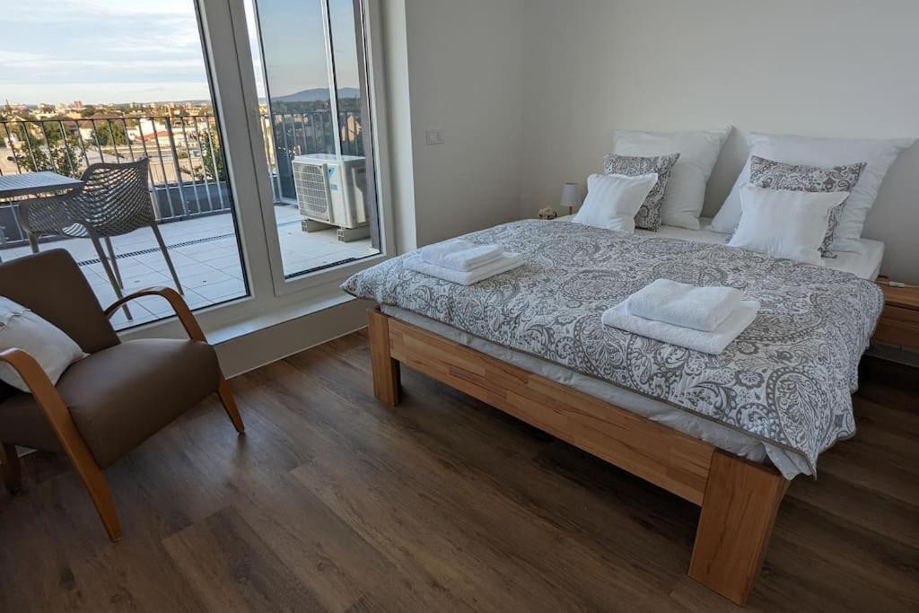 Pannonrama Apartment *